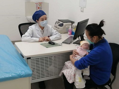 全國首個醫務社工加盟的家庭育兒咨詢門診開診，為科學育兒注入專業力量